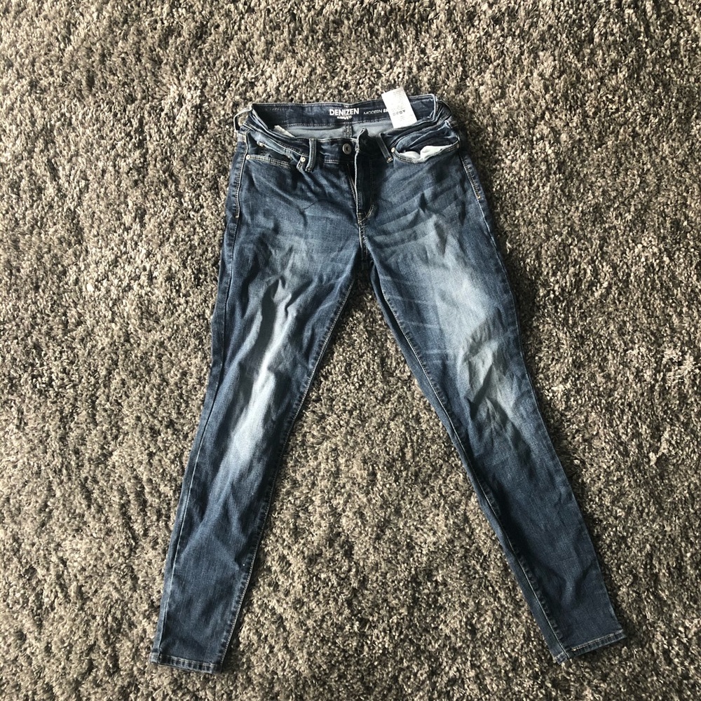 3 pairs of size 2-3 skinny jeans